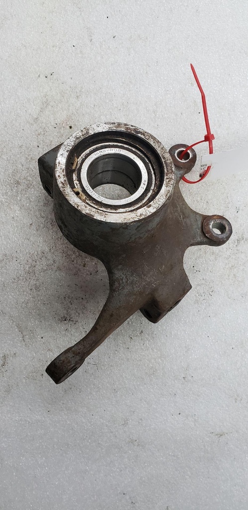 Knuckle, Steering - Le 05%