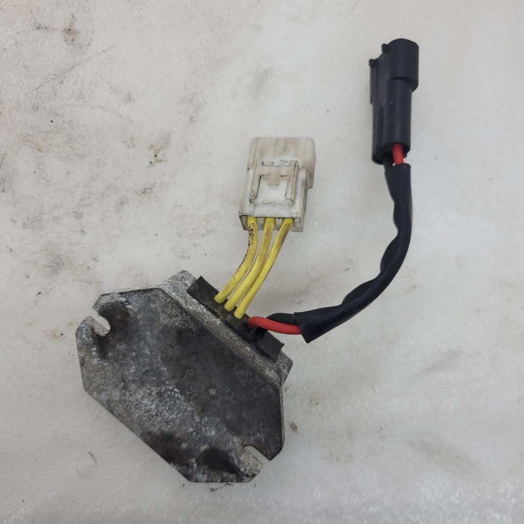 Regulator, Voltage