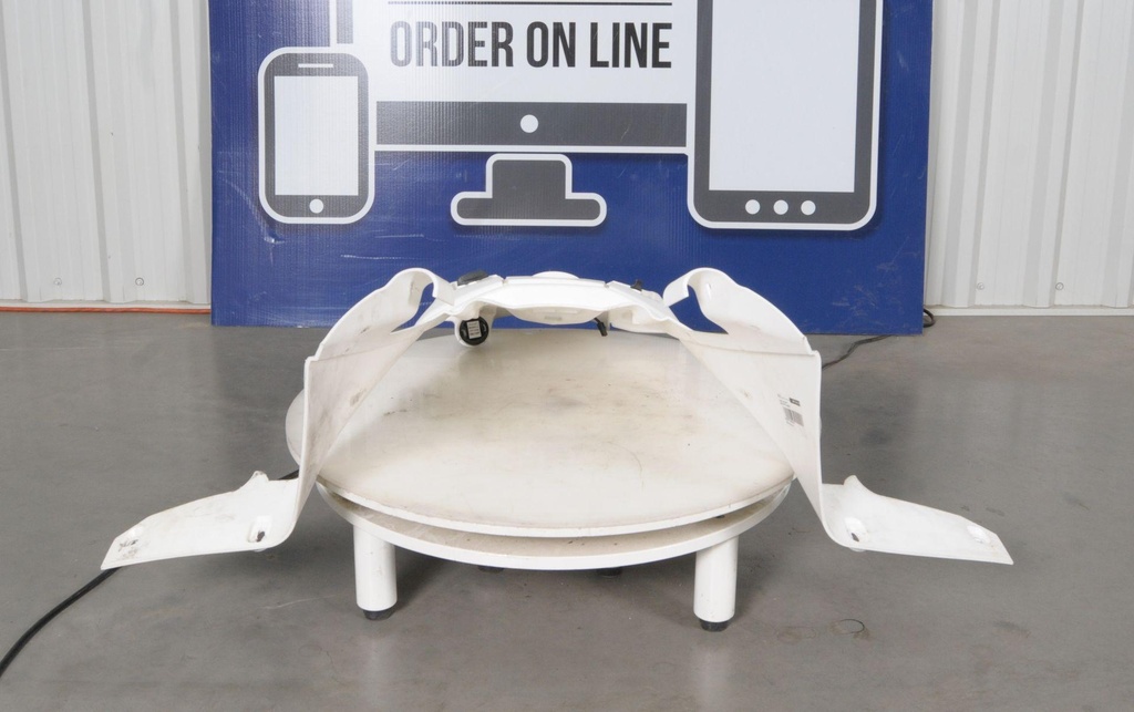 8KCK77116000-00203.jpg