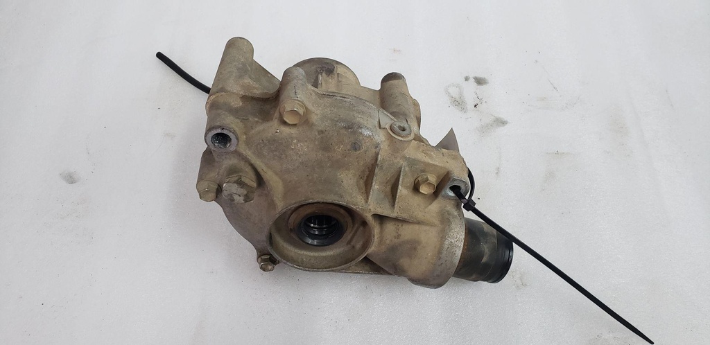 Front Axle Gear Case C 05%