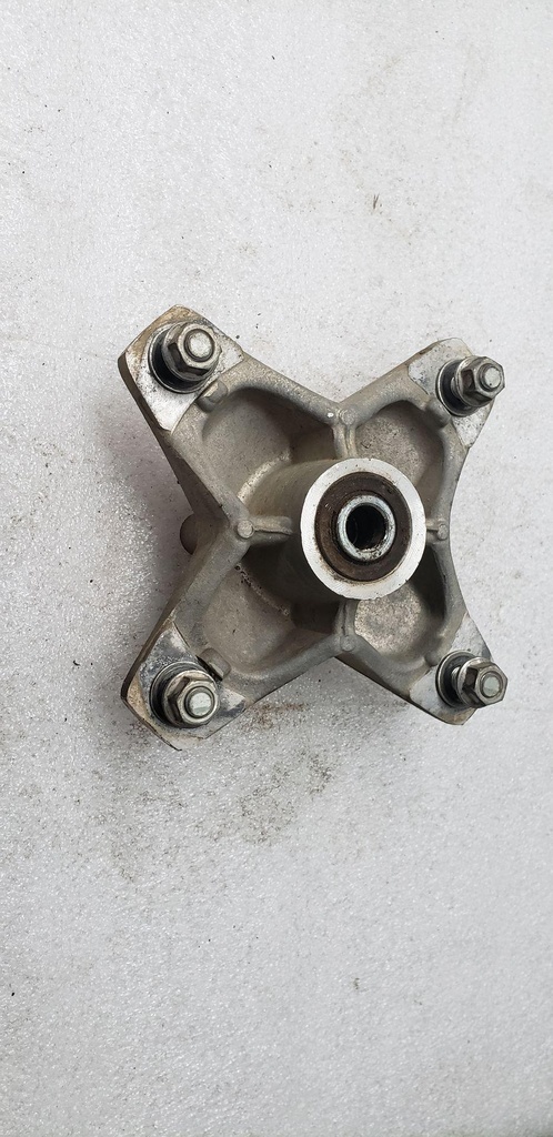 Hub, Front