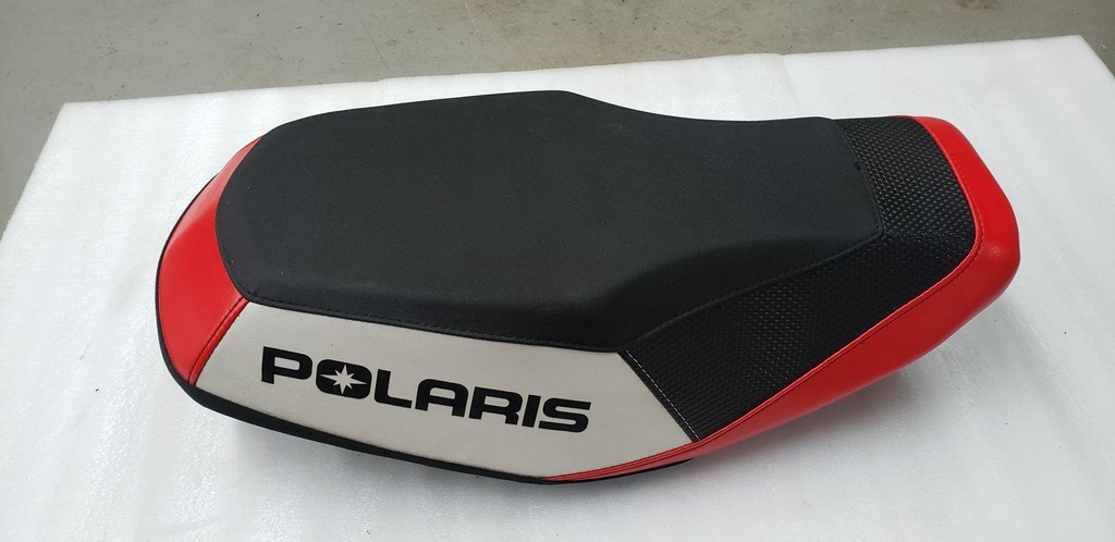ASM-SEAT BLK/FOXGLOVE/IRED/WHT