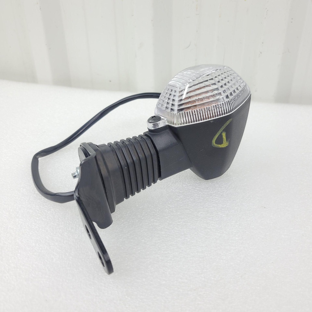lamp assy front turnsignal r