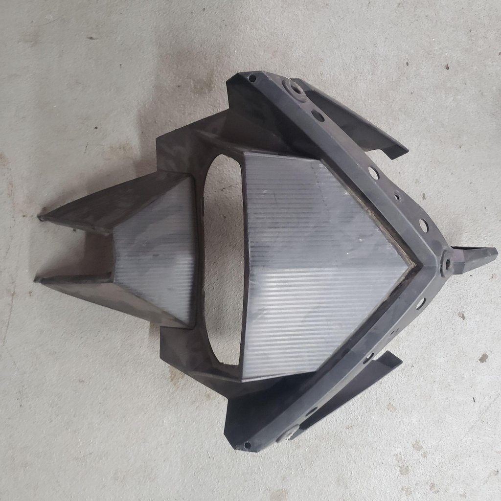 BOMBARDIER GAUGE SUPPORT - 517304575