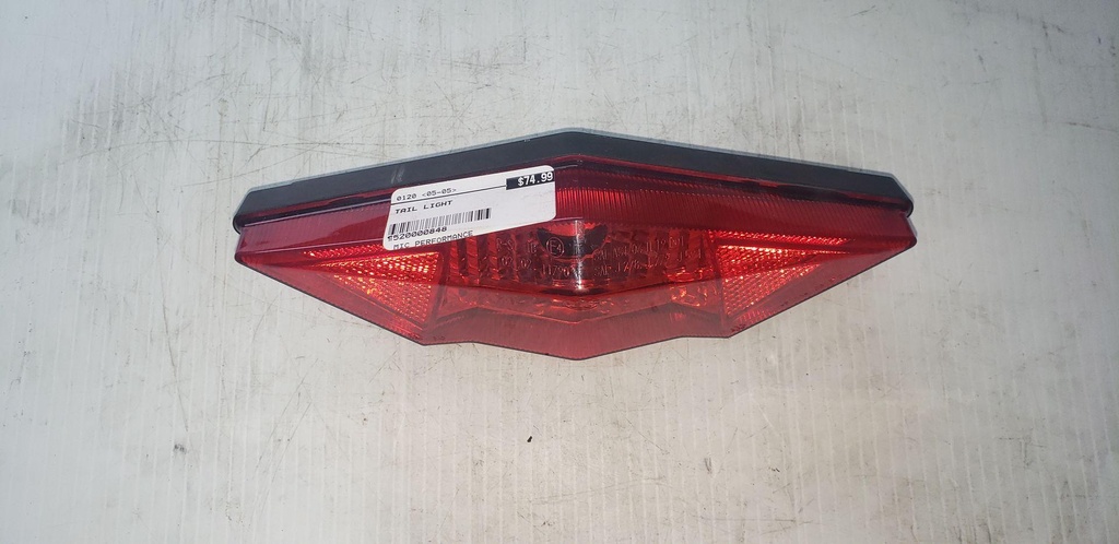 BOMBARDIER TAIL LIGHT - 520000848