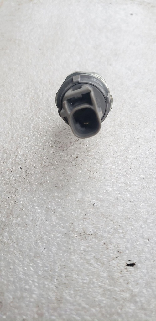 OIL PRESURE SENSOR - YAMAHA - 8FP-82504-00-00 YAMAHA