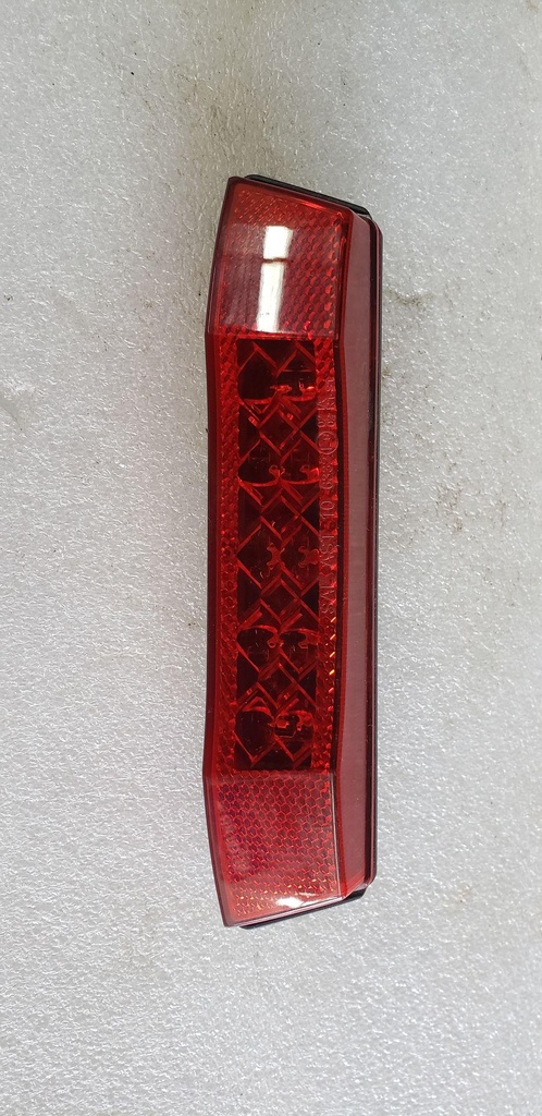 YAMAHA Taillight Assy - 8JP-H4500-00-00
