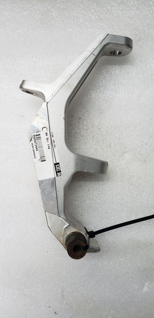 RH Ski Leg