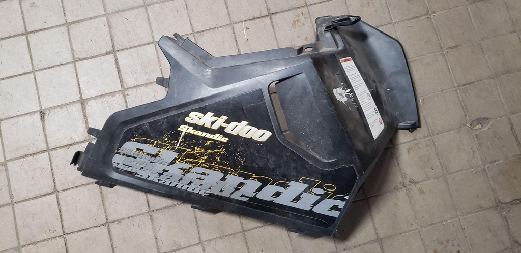LH SIDE PANEL - 517304329 SKI DOO