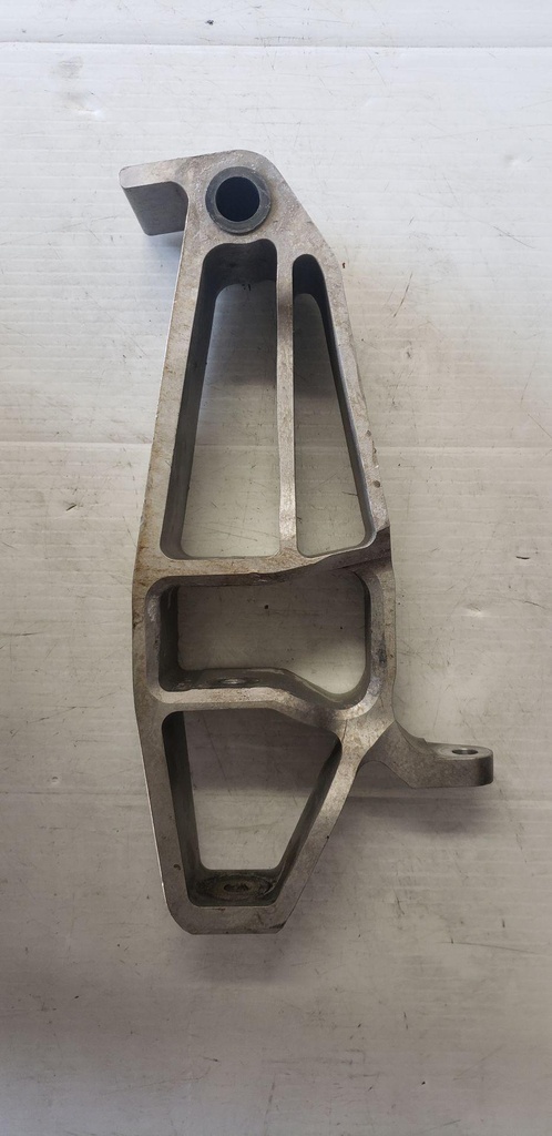 LH SPINDLE - POLARIS - 1824040