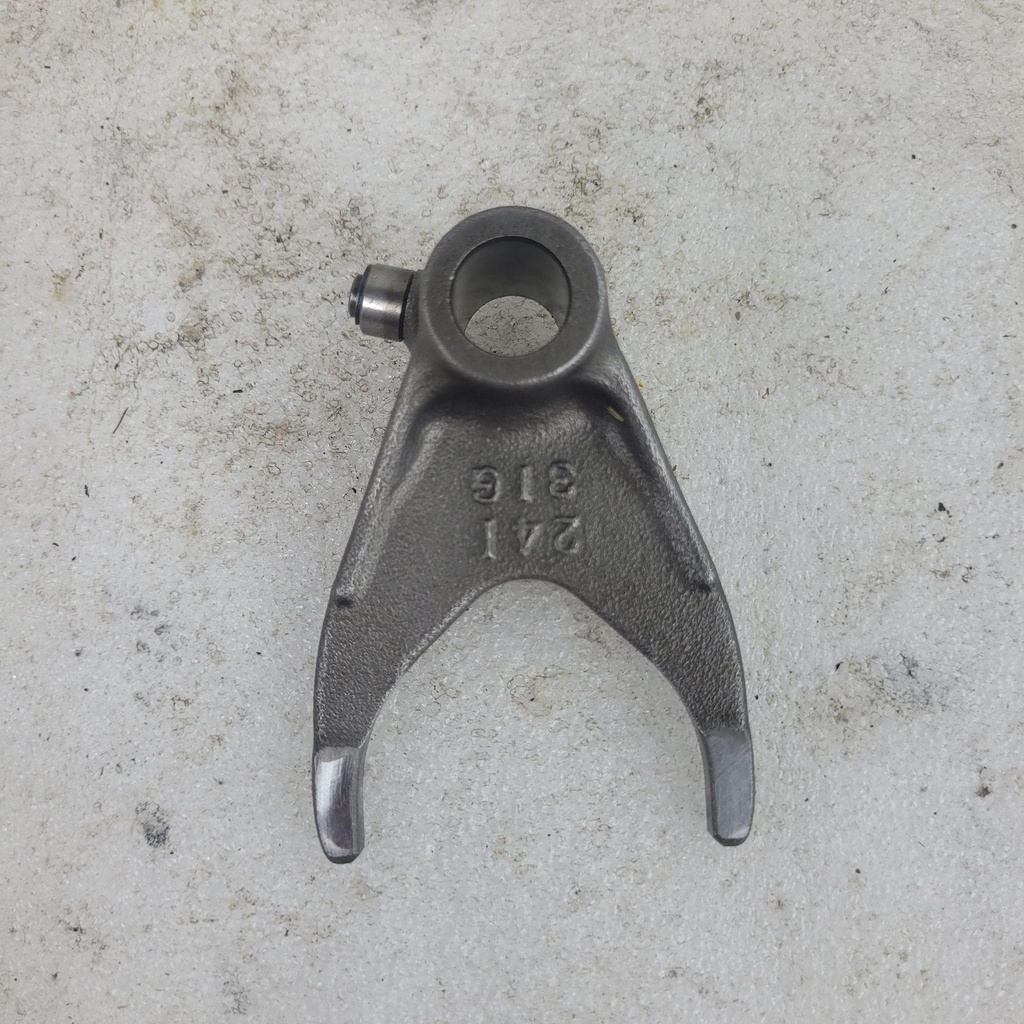 (new ref. 25240-31g10) fork, reverse gr shift