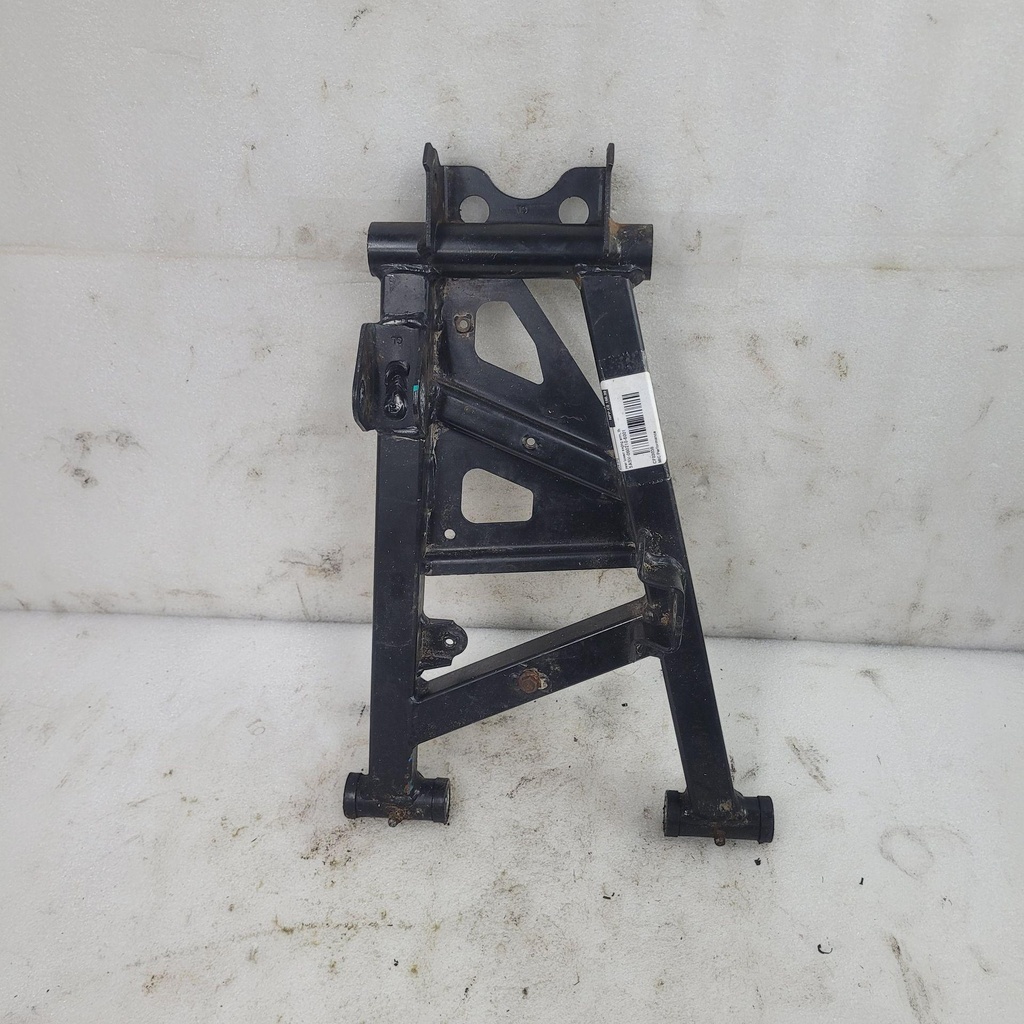 rear lower swing arm, lh