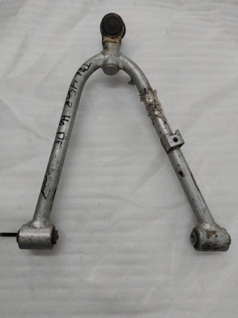 ARM UPPER RIGHT