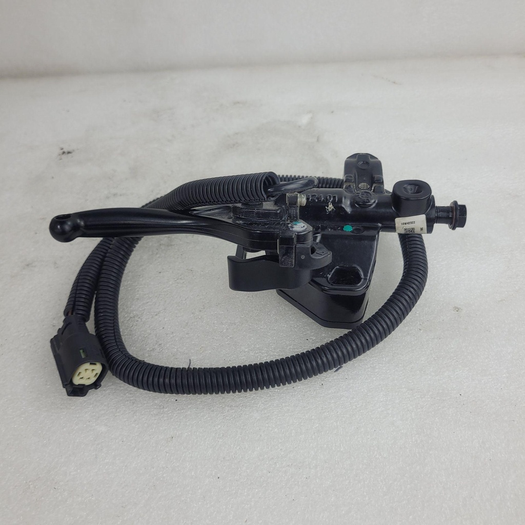 brake master cylinder