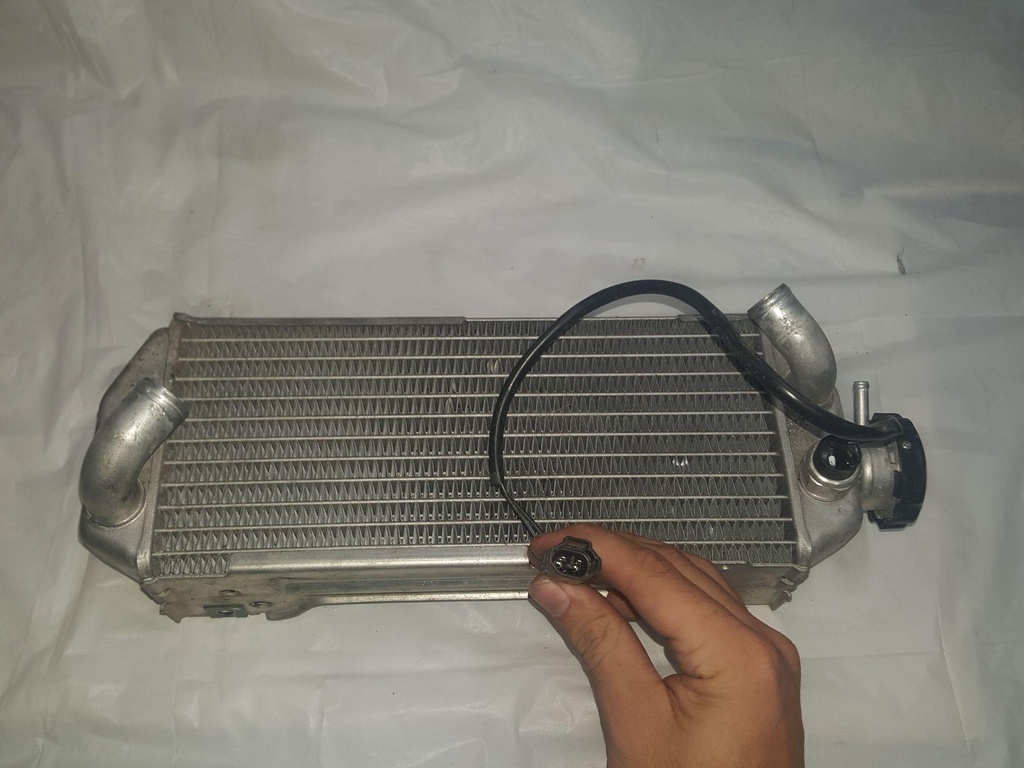 RADIATOR, WATER RH