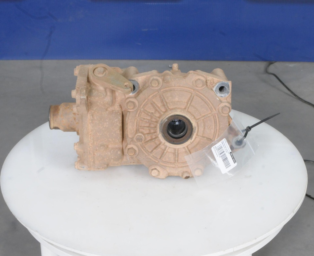 2MBG61010100-0023.jpg