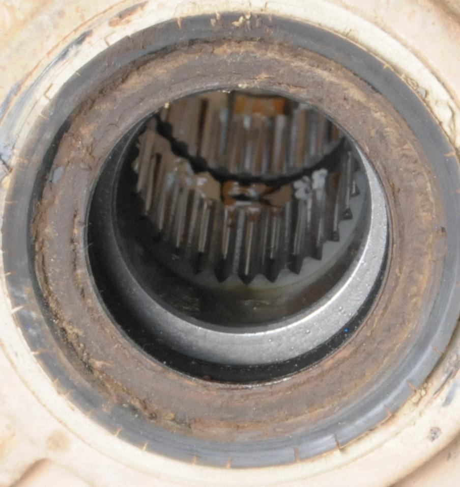 2MBG61010100-0027.jpg