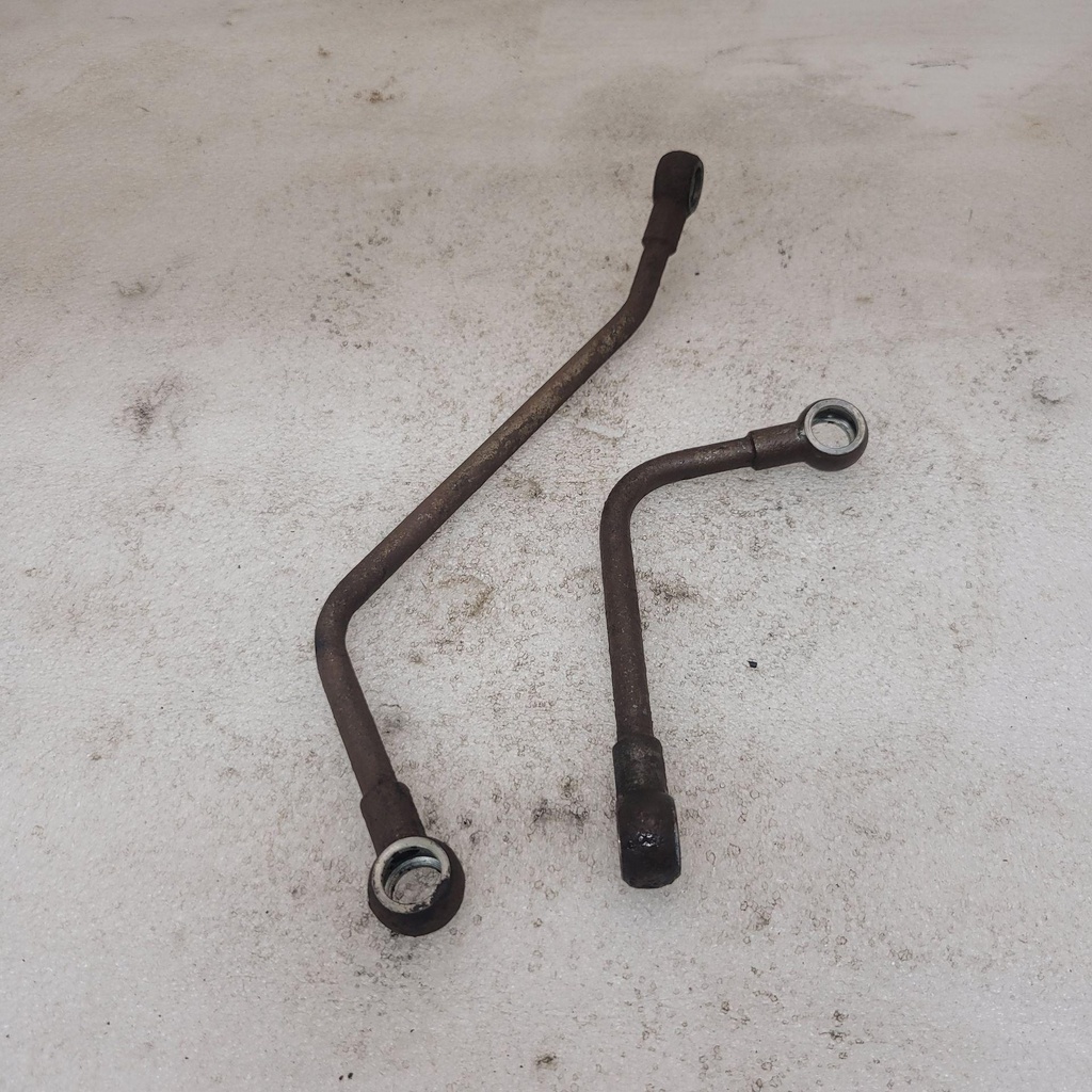 OIL DELIVERY PIPE