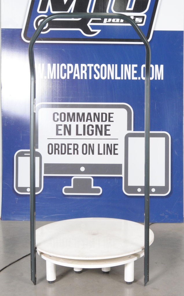 518328697-00701.jpg