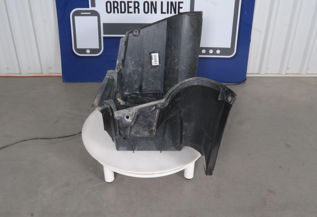 5439078-070-0034.jpg