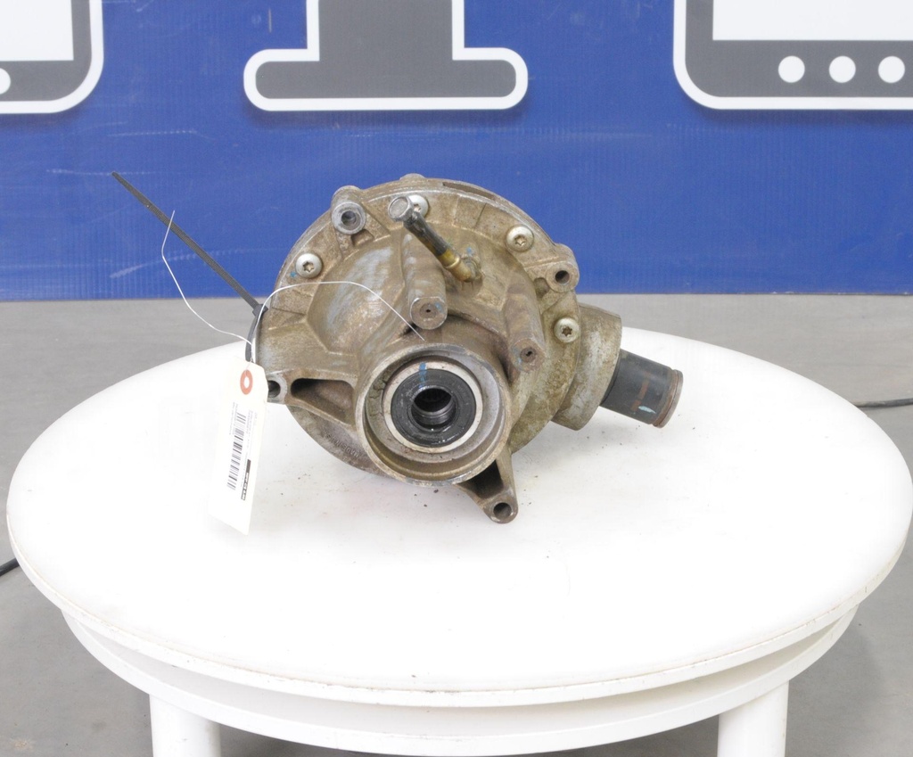 703500872-00201.jpg