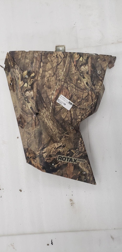 Camo LH Front Lateral Pan - Can-Am - 705009590
