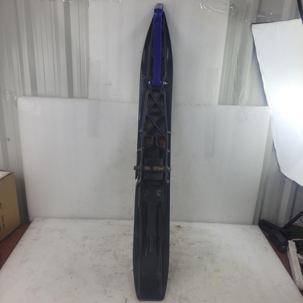 8LHF37110000-012
