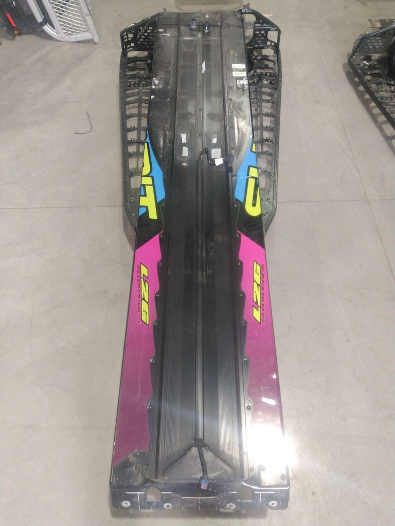415130136-001