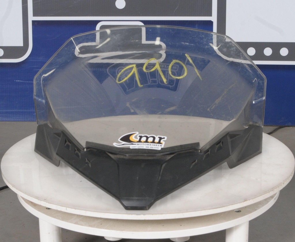 517306423-00401.jpg