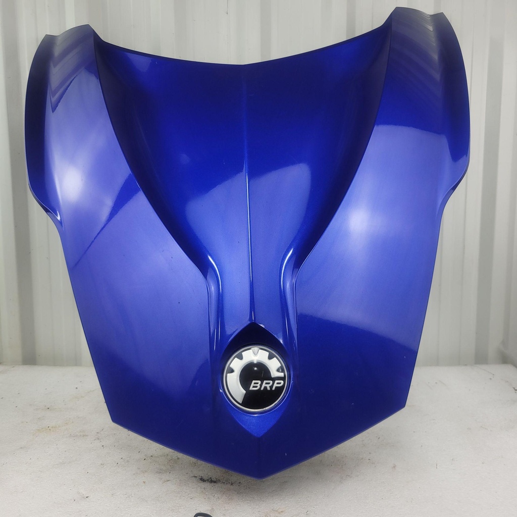 hood , blue blue model
