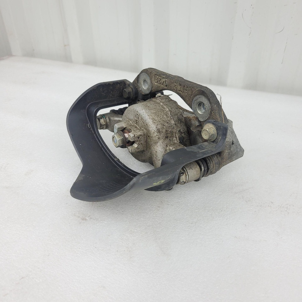 [CF01890] front brake caliper, lh