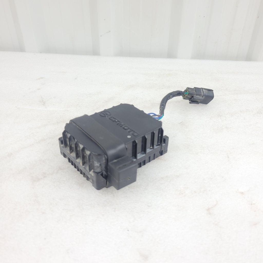 [CF01912] (new ref. sn1v-691100-1300-11) t-box