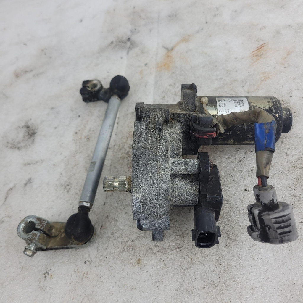 [B57824500100-001] (new ref. b57-82450-02-00) shift actuator assy
