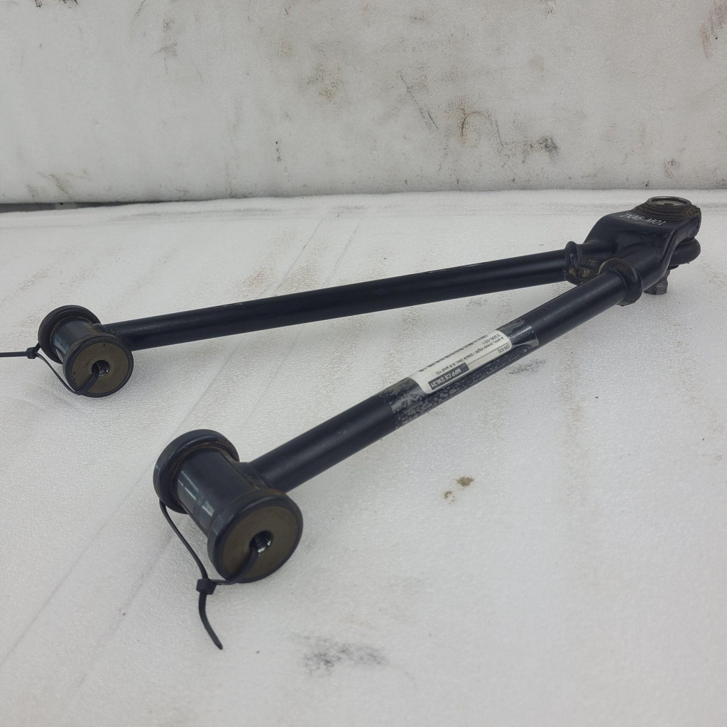 [3308-021-001] a-arm, lower right - black (inc. 6-9 and 13)