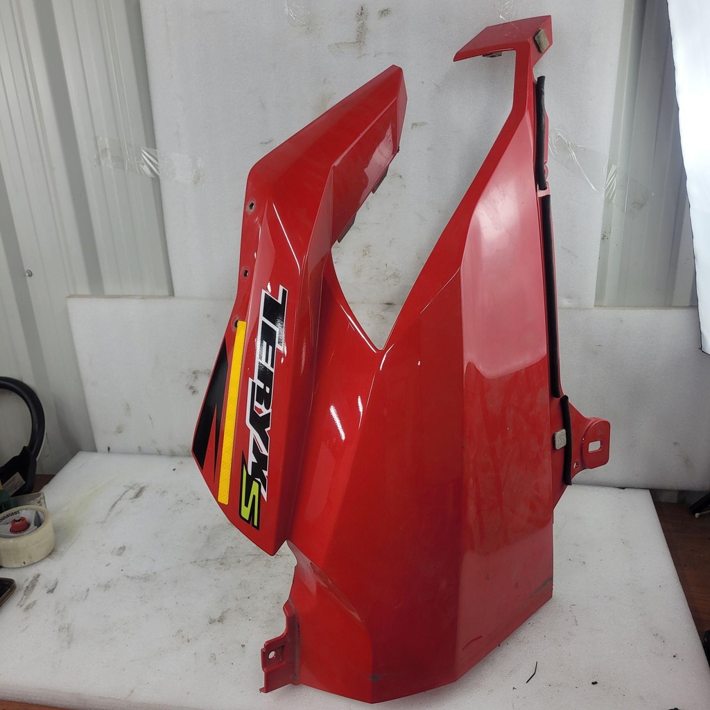 [35004-0346-72A-001] fender-front,lh,n.red