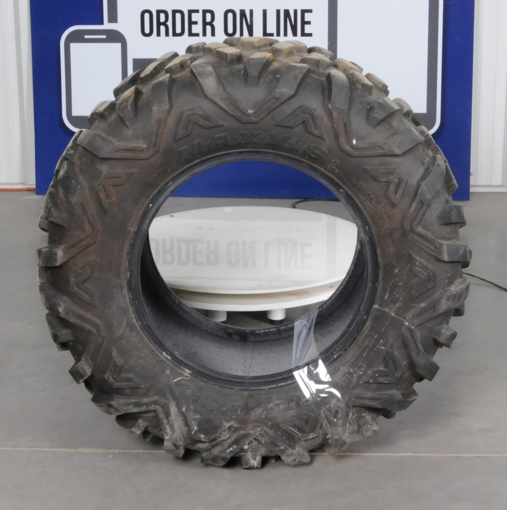 [27X9-14-U-001] 29X11R14 Pneu Usagé (27X9-14-U-001)