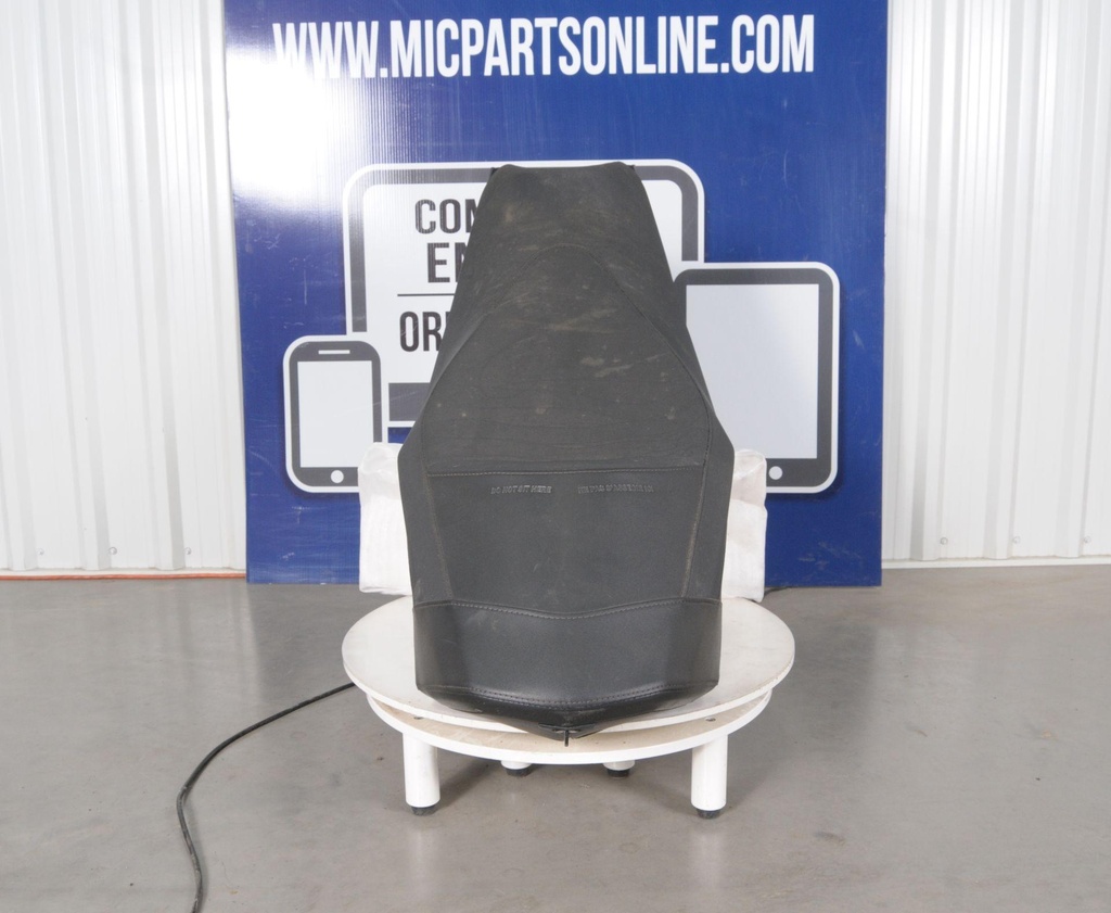 seat cover model black
