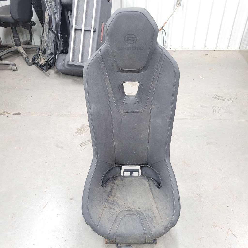 rh seat