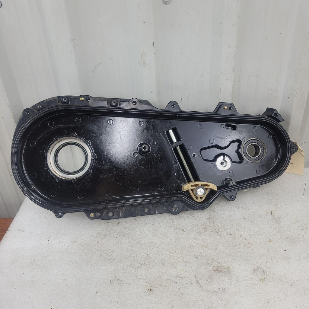 [504154335-001] Deep Black, Chain Case Ass'y
