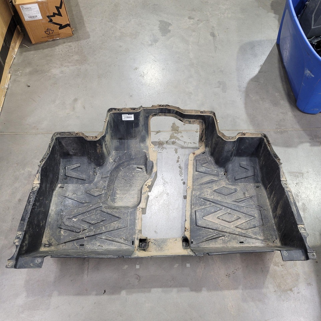 [CF00723] floor. (truck freight)