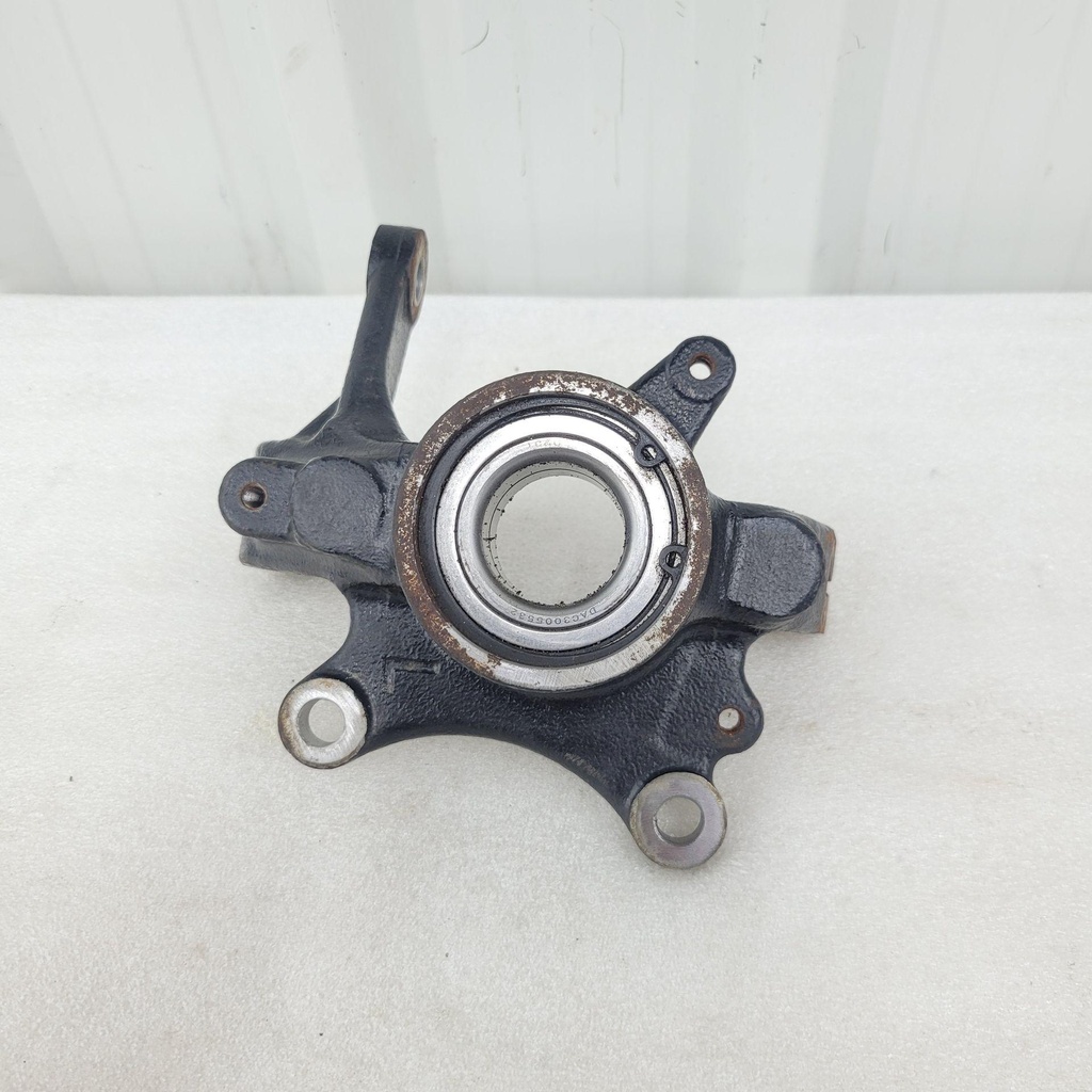 [CF01213] front steering knuckle, left hand
