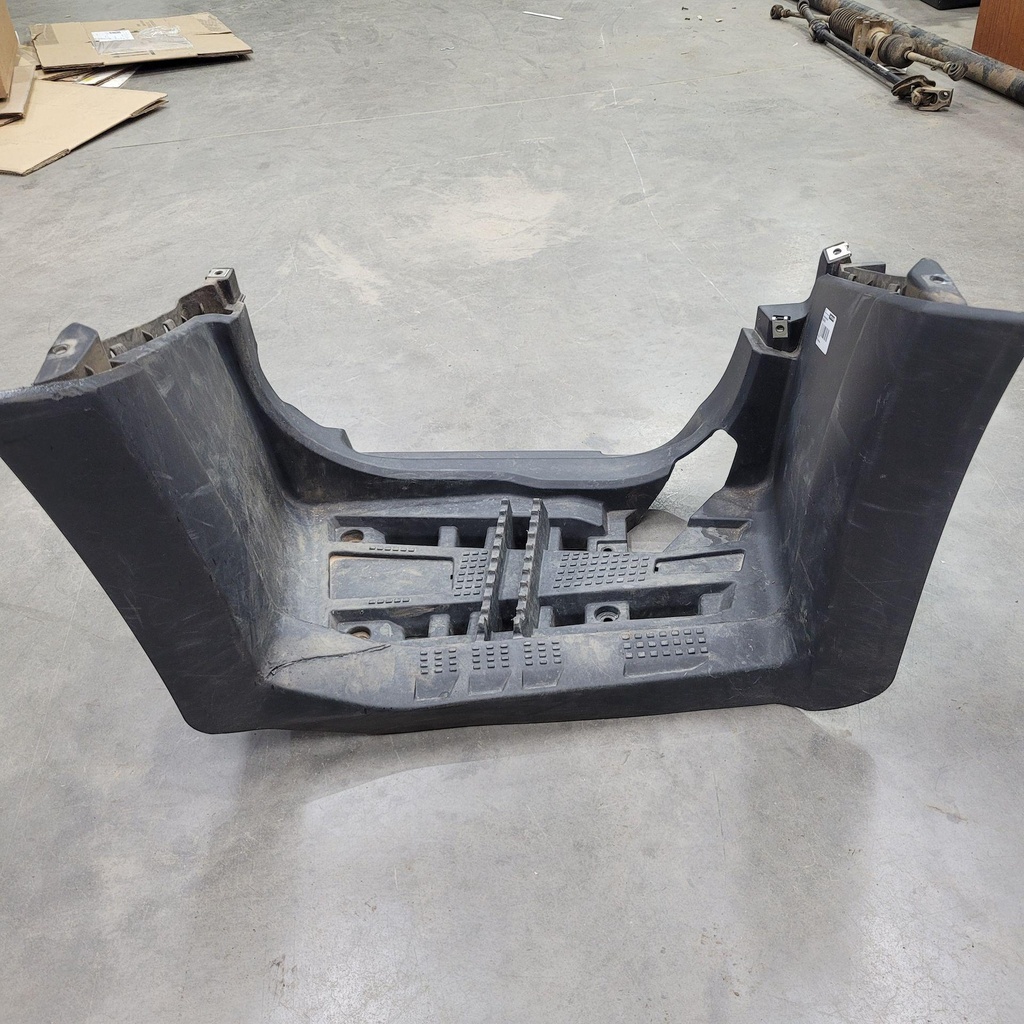 [CF01180] footrest board,right hand