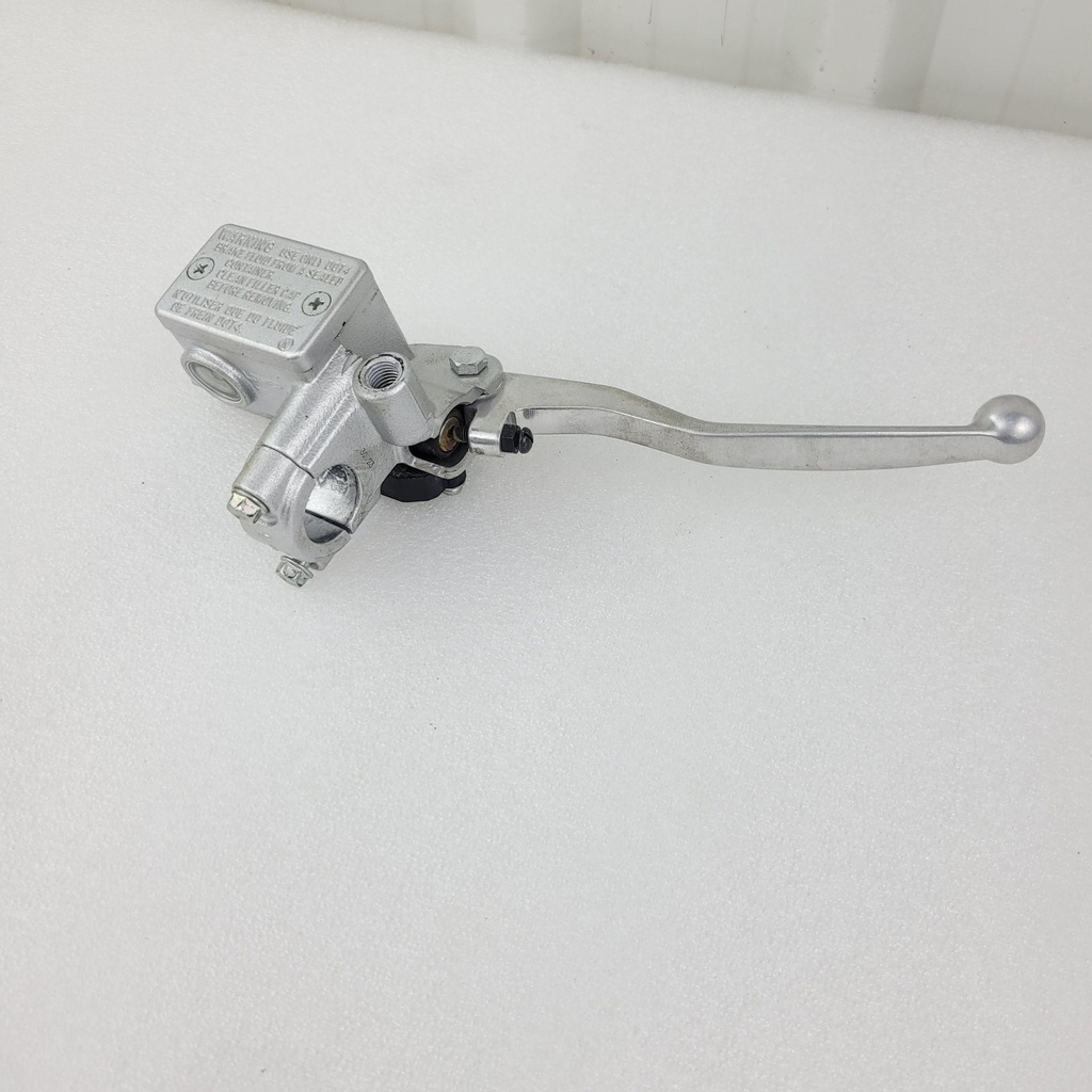 [59600-44E50-001] cylinder assy front master