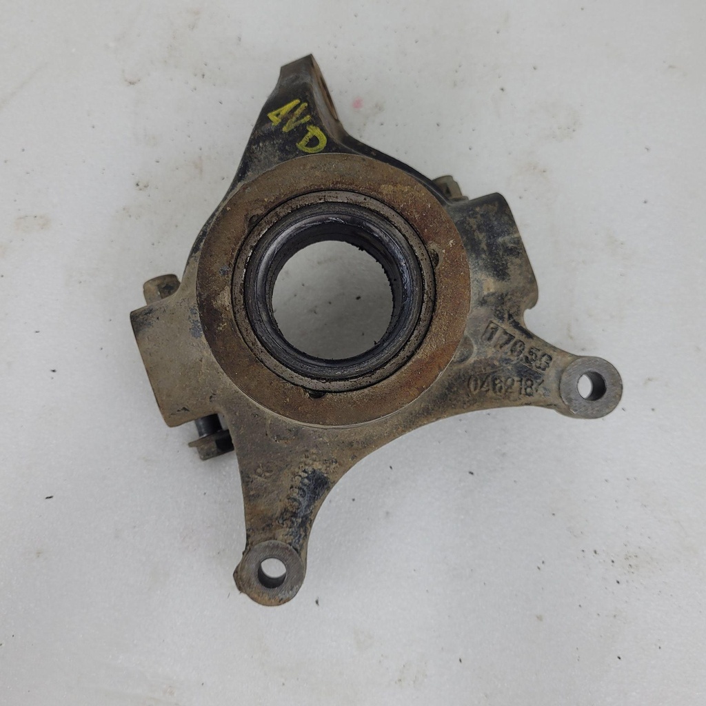 knuckle, front, right