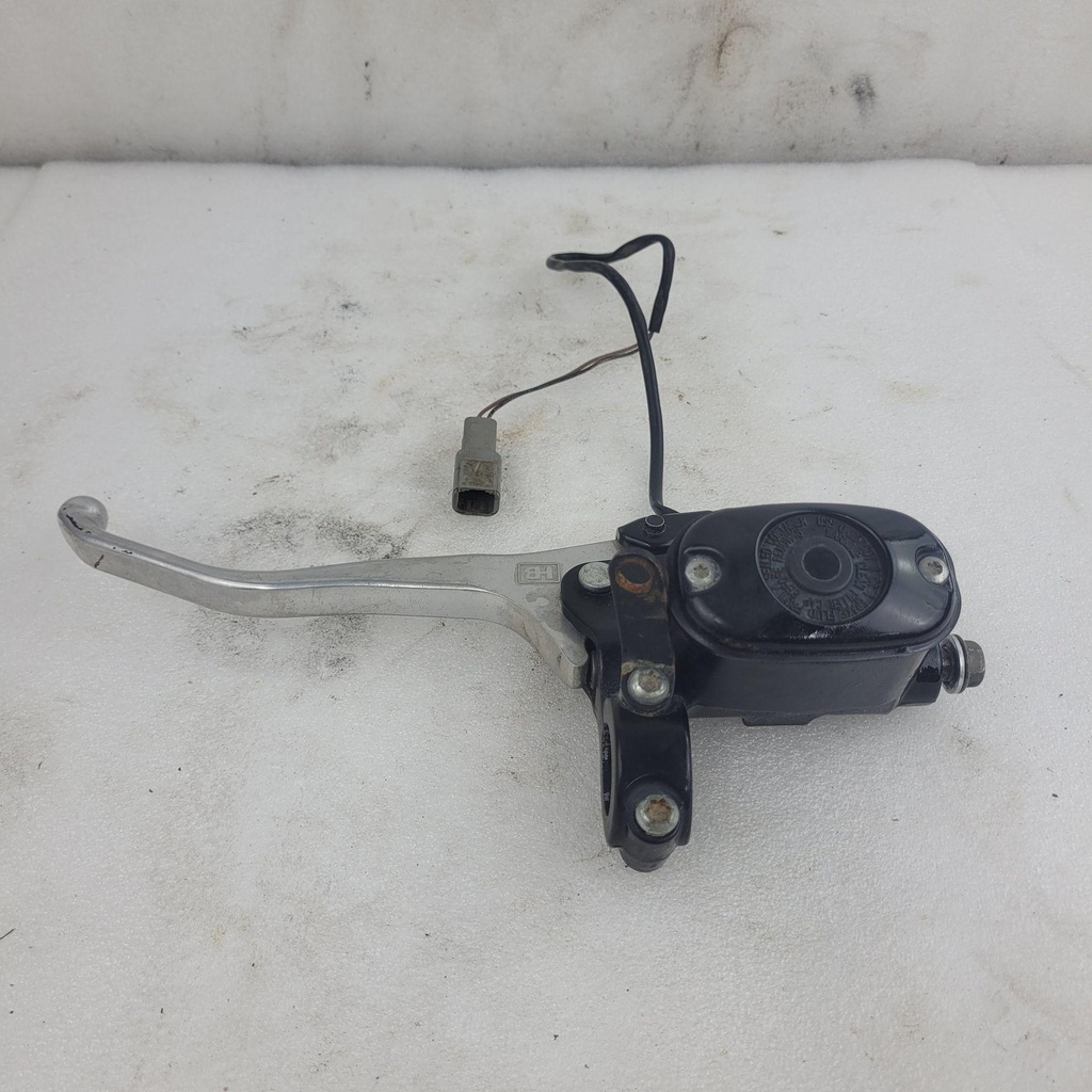 [2010444-001] brake master cylinder assembly, (2010444-001)