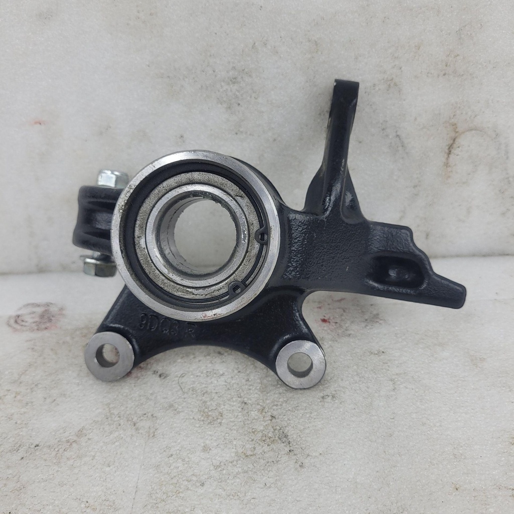 [CF02444] rh steering knuckle (CF02444)