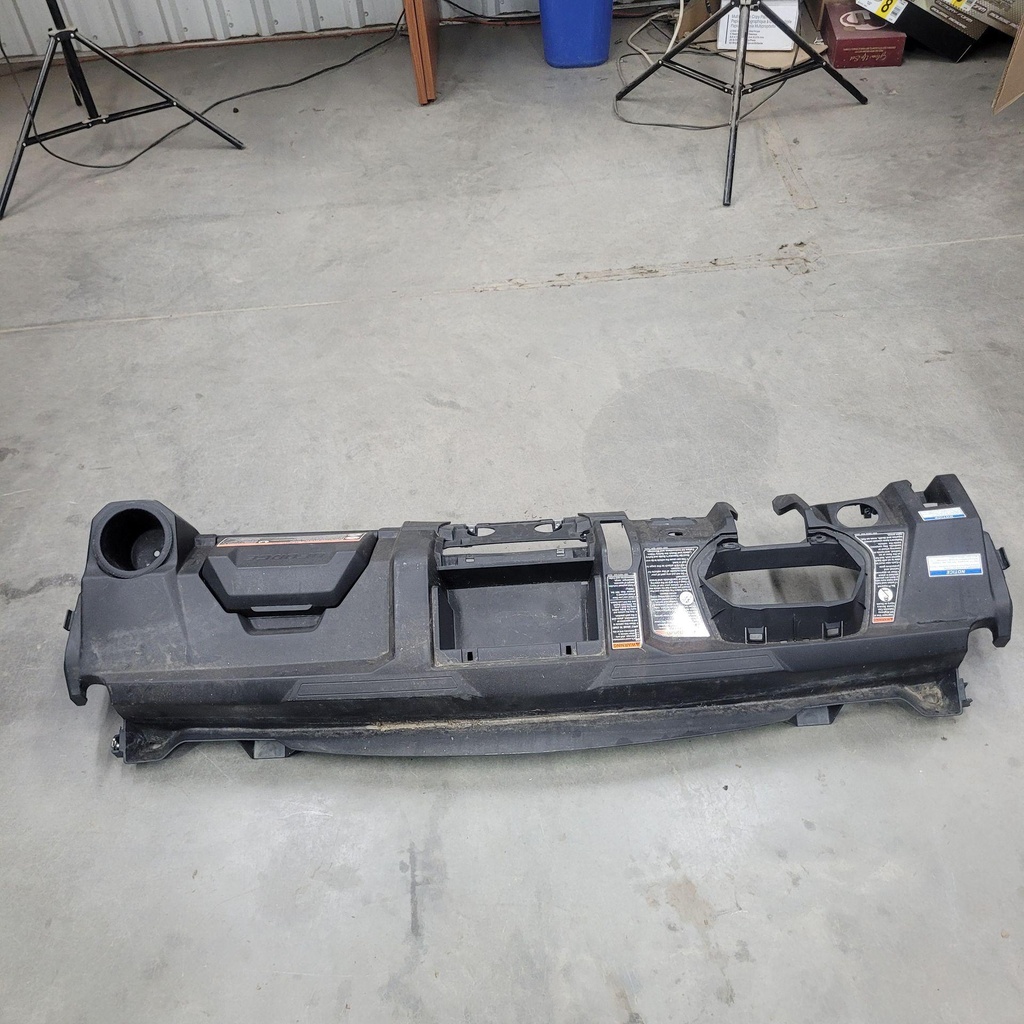 [CF03027] (new ref. 5asv-043011-6r01) upper body, dashboard