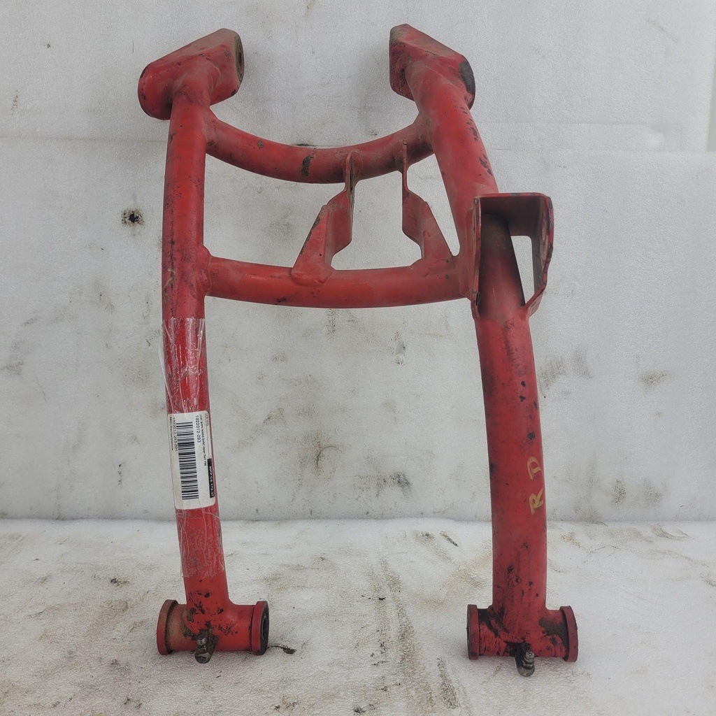 [1022012-293-001] ctrl arm weld brkt rear lwr rht