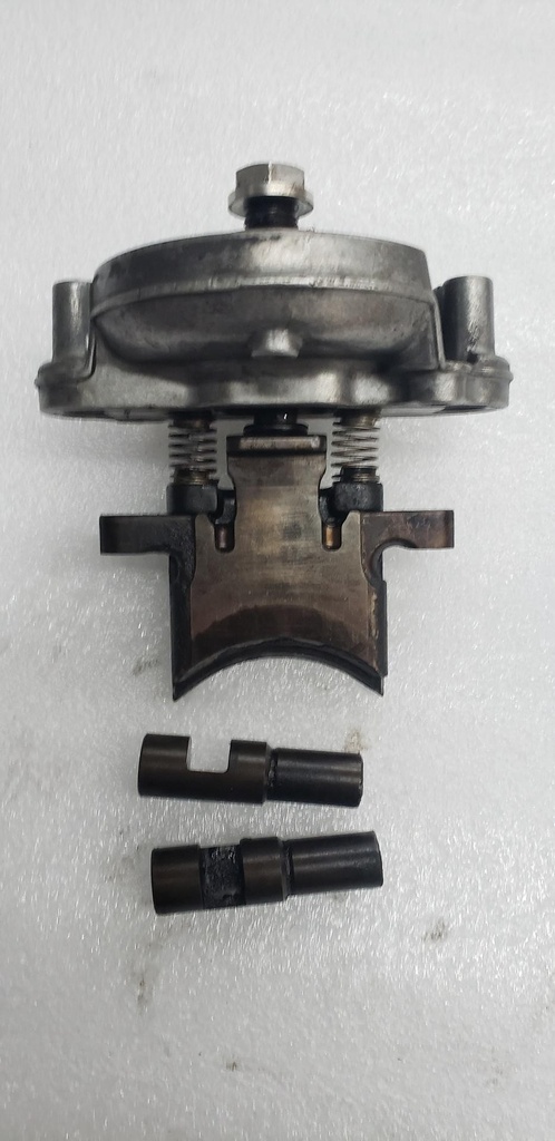 exhaust valve, upper