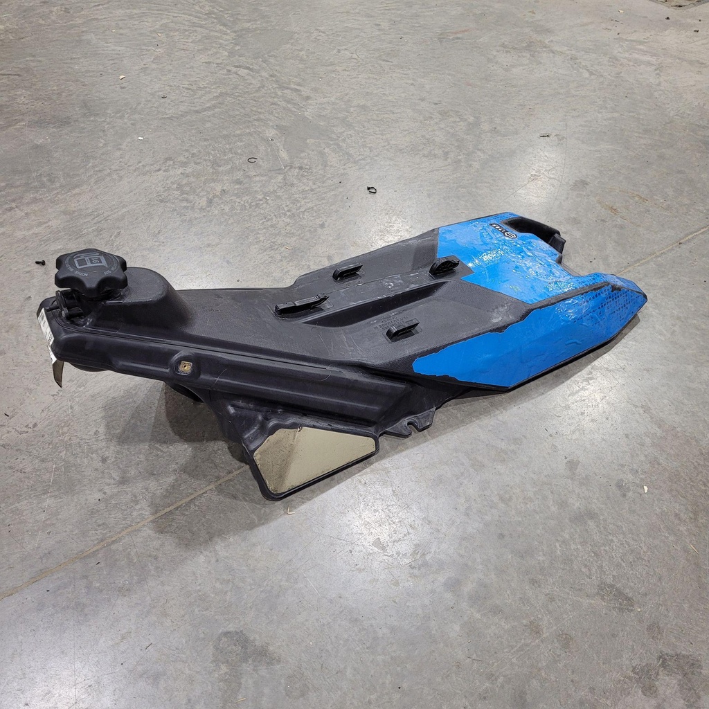 (new ref. 415130432) fuel tank